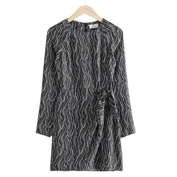 & Other Stories Side Tie Mini Dress Black White Abstract Dot Printed Womens 2 - Picture 1 of 8